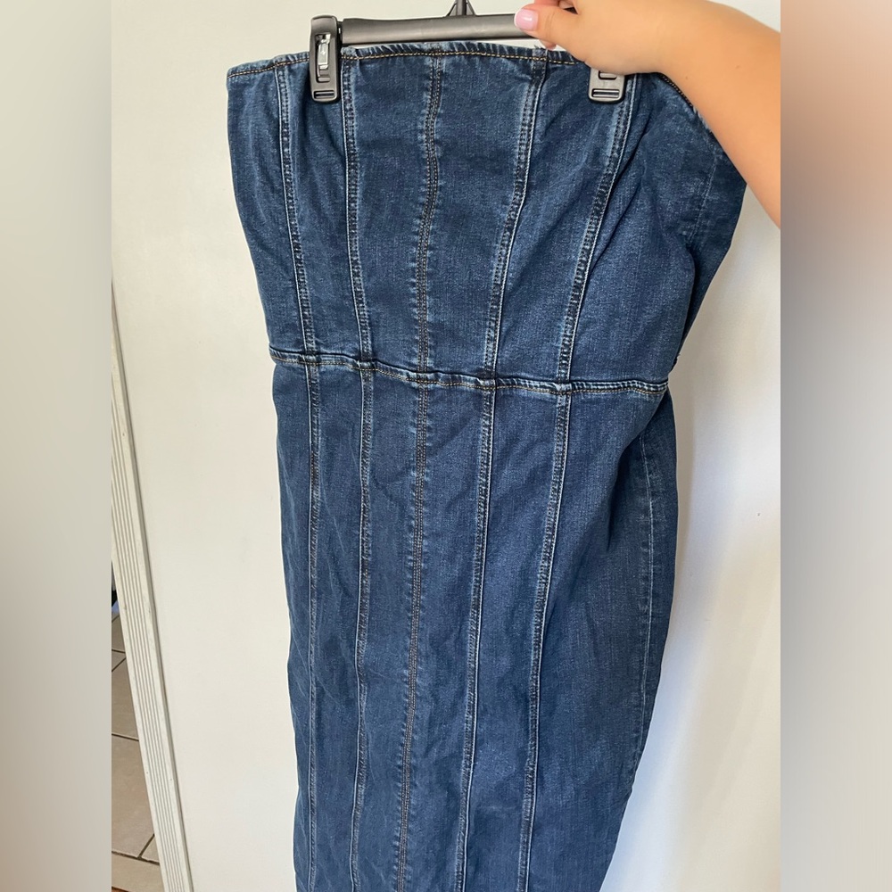 Reformation Anais Strapless Denim Midi Dress sz 12 - Picture 4 of 11